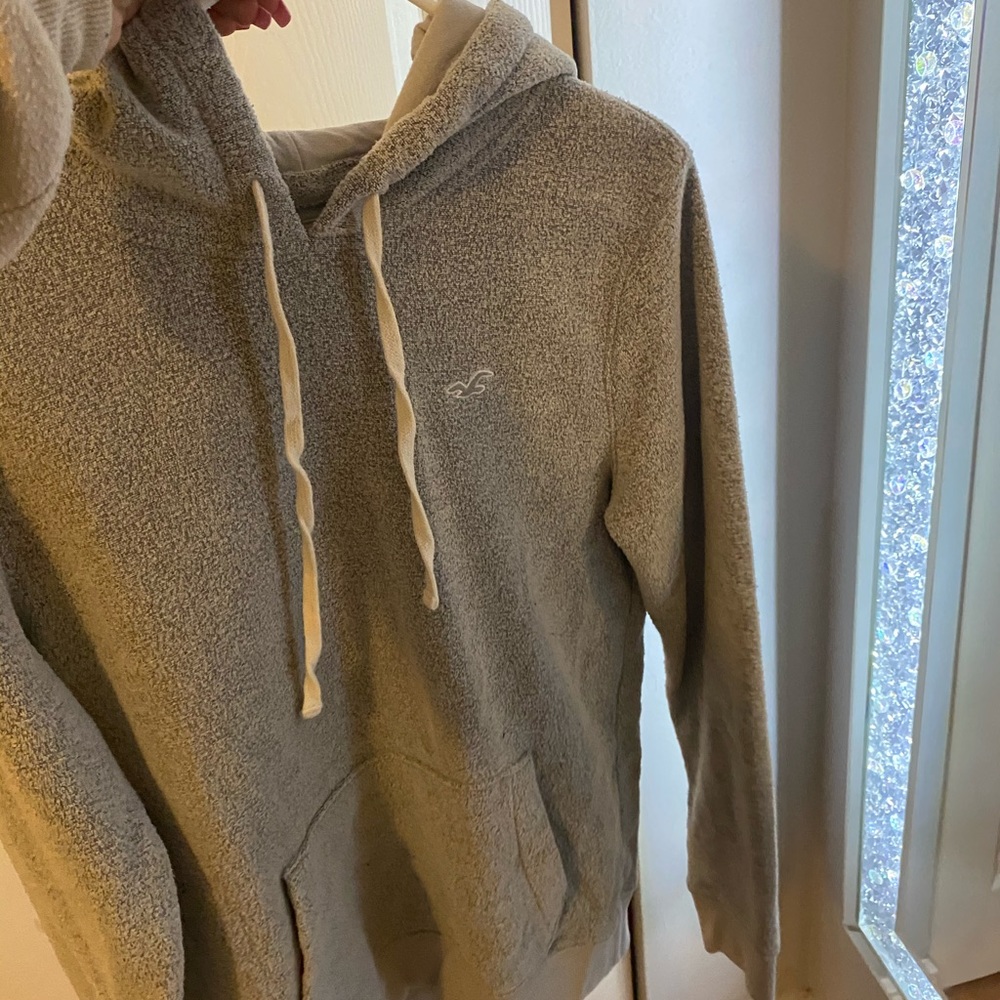 Fuzzy hollister hoodie
